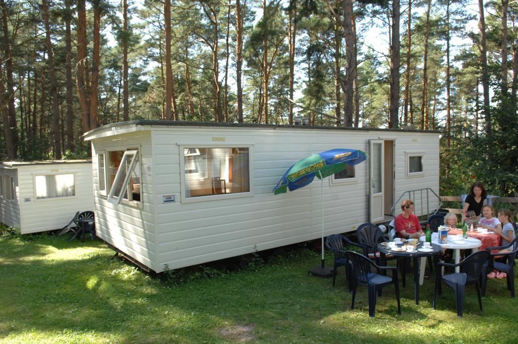 Camping-Und Ferienpark Havelberge Gross Quassow エクステリア 写真